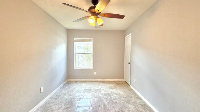 2102 Indian Clearing Trail, Rosenberg, TX 77471