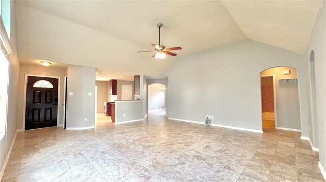 2102 Indian Clearing Trail, Rosenberg, TX 77471