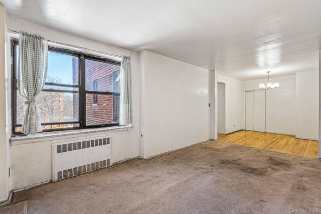 25-34 Union Street 5G, Flushing, NY 11354