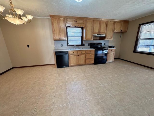 5463 Heardsville Road, Cumming, GA 30028