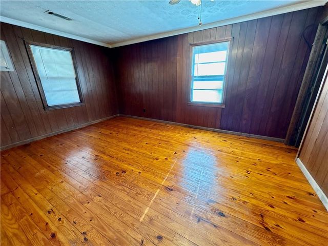 5463 Heardsville Road, Cumming, GA 30028