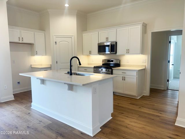 109 Lotus Street, Broussard, LA 70518