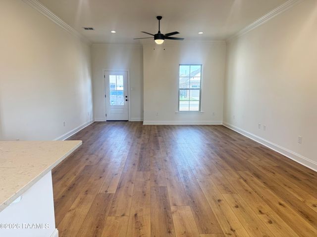 109 Lotus Street, Broussard, LA 70518