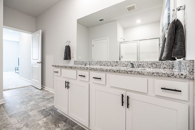 123 Saddle Horse Ln, Murfreesboro, TN 37129