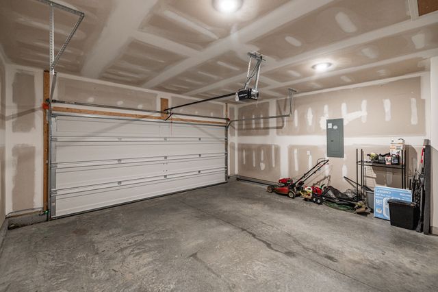 123 Saddle Horse Ln, Murfreesboro, TN 37129