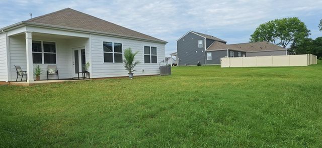 123 Saddle Horse Ln, Murfreesboro, TN 37129