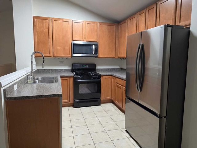 485 Conservatory Lane 485, Aurora, IL 60502