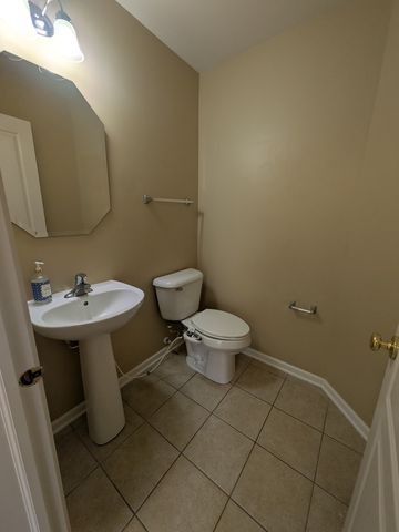 485 Conservatory Lane 485, Aurora, IL 60502