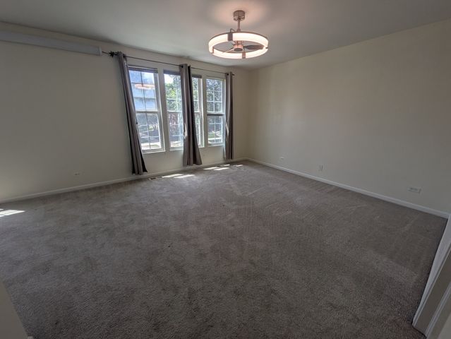 485 Conservatory Lane 485, Aurora, IL 60502