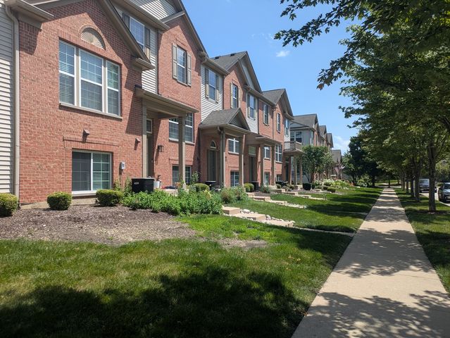 485 Conservatory Lane 485, Aurora, IL 60502