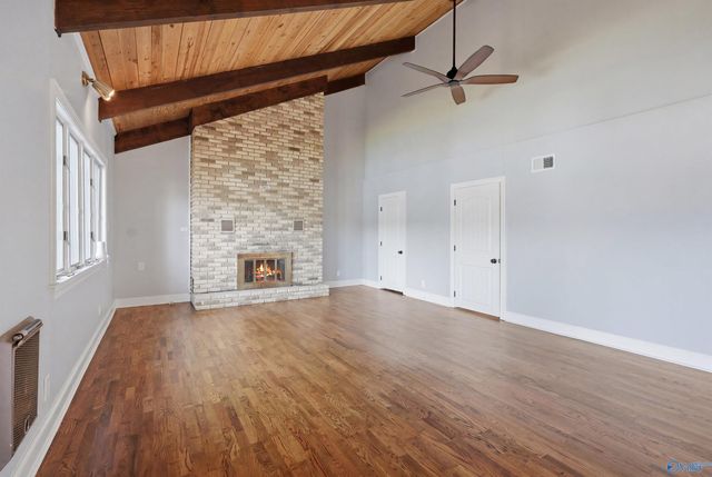 860 Snug Harbor Road, Grant, AL 35747