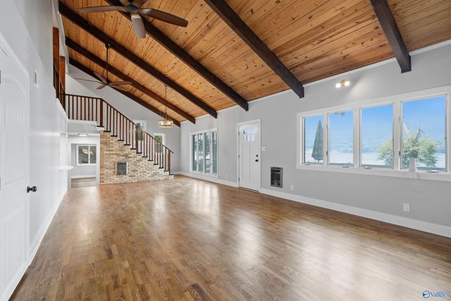 860 Snug Harbor Road, Grant, AL 35747