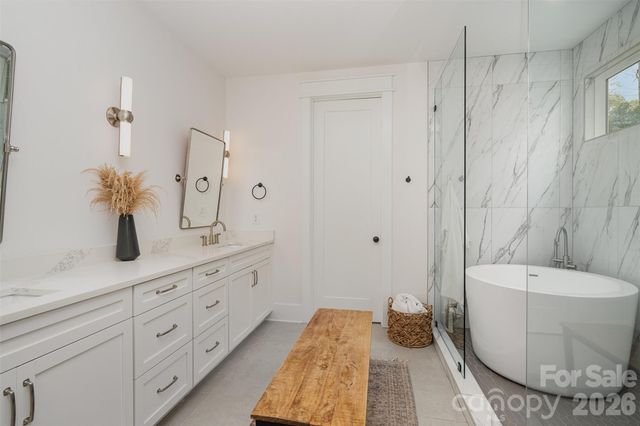 4125 Spring Street, Matthews, NC 28105