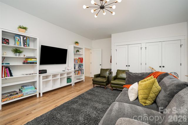 4125 Spring Street, Matthews, NC 28105