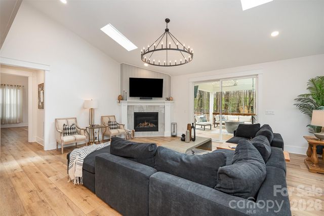 4125 Spring Street, Matthews, NC 28105