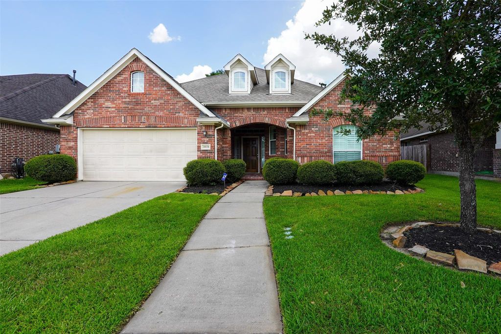 28038 Emma Gardens Lane, Spring, TX 77386