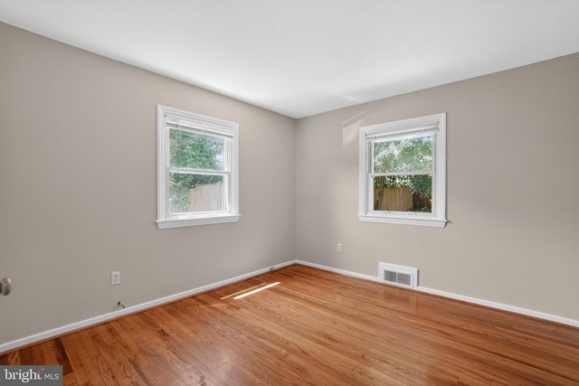 6410 CAVALIER DR, Alexandria, VA 22307