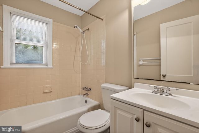 6410 CAVALIER DR, Alexandria, VA 22307