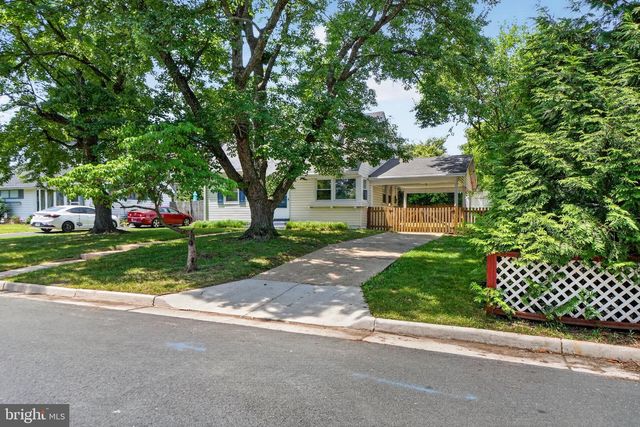 6410 CAVALIER DR, Alexandria, VA 22307