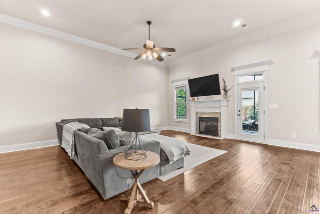 240 Lydia Drive, Bonaire, GA 31005