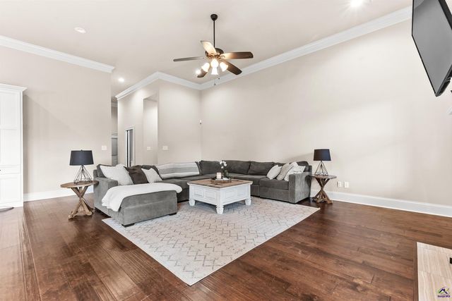 240 Lydia Drive, Bonaire, GA 31005