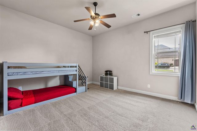 240 Lydia Drive, Bonaire, GA 31005