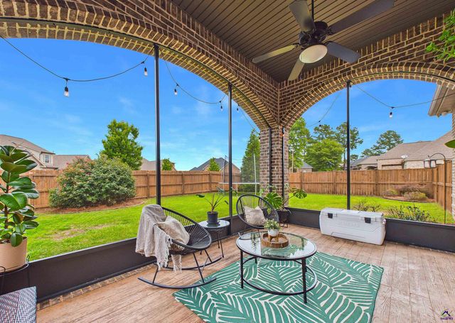 240 Lydia Drive, Bonaire, GA 31005