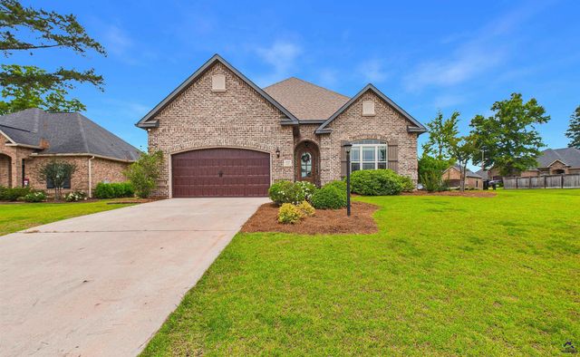 240 Lydia Drive, Bonaire, GA 31005