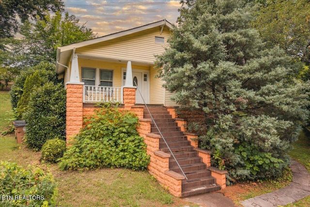 1211 Moses Ave, Knoxville, TN 37921