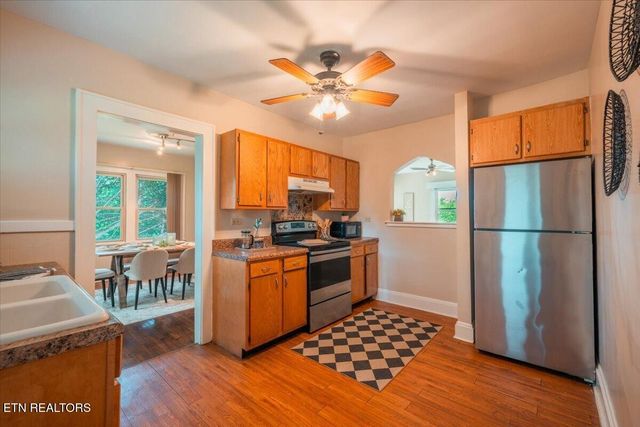 1211 Moses Ave, Knoxville, TN 37921