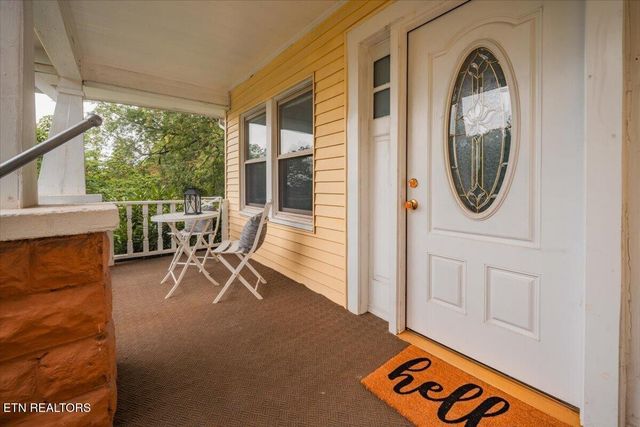 1211 Moses Ave, Knoxville, TN 37921