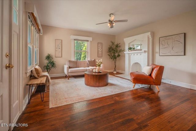 1211 Moses Ave, Knoxville, TN 37921