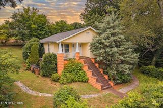 1211 Moses Ave, Knoxville, TN 37921