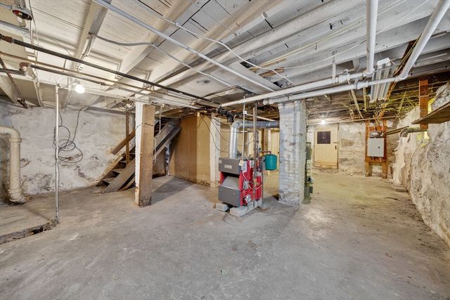 119 Tremont St, New Bedford, MA 02740