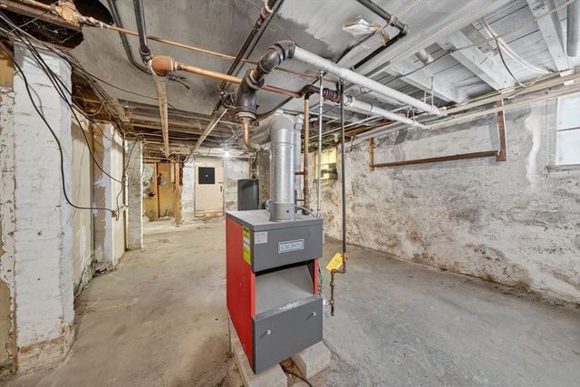 119 Tremont St, New Bedford, MA 02740