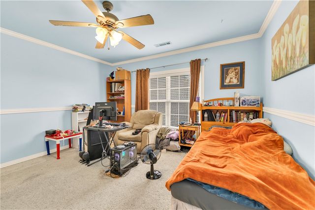 5213 42nd Street, Rogers, AR 72758