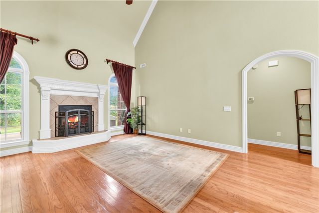 5213 42nd Street, Rogers, AR 72758