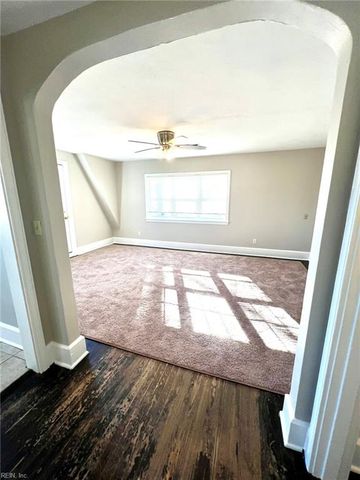 210 Pennsylvania Ave Apt 2, Norfolk, VA 23504