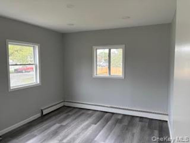 37 E Maple Street, Central Islip, NY 11722