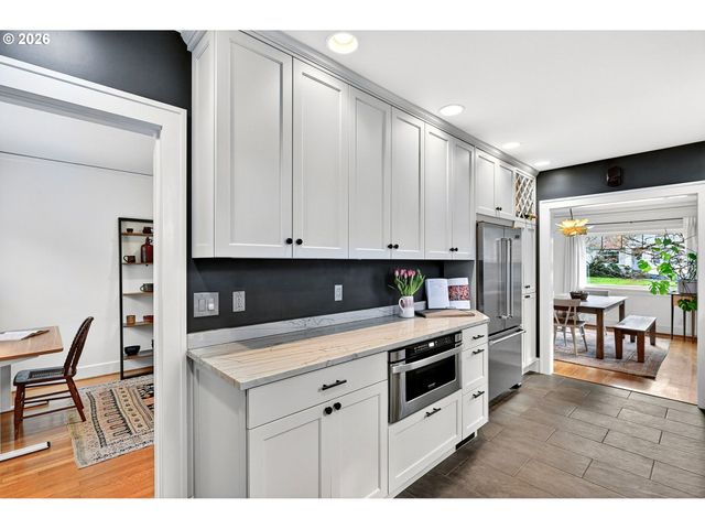 2705 Ne 40TH Ave, Portland, OR 97212