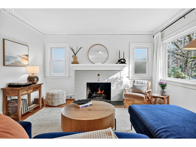 2705 Ne 40TH Ave, Portland, OR 97212