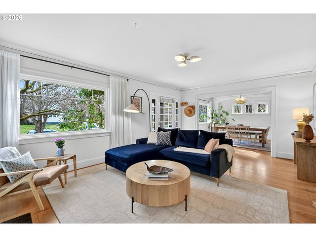 2705 Ne 40TH Ave, Portland, OR 97212