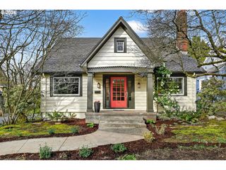 2705 Ne 40TH Ave, Portland, OR 97212