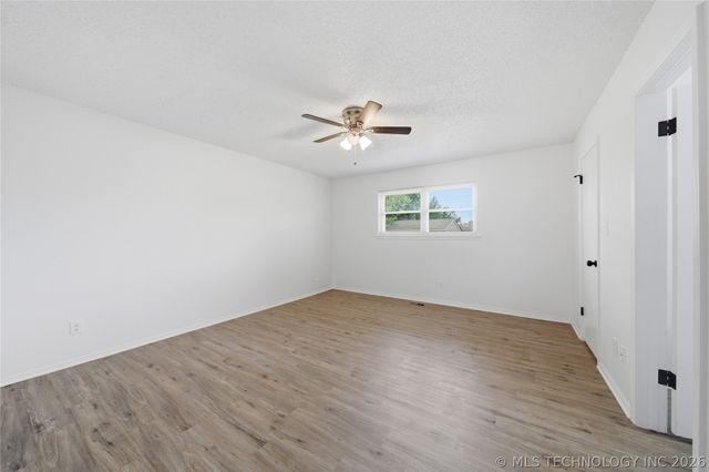 13508 E 31st Place S, Tulsa, OK 74134