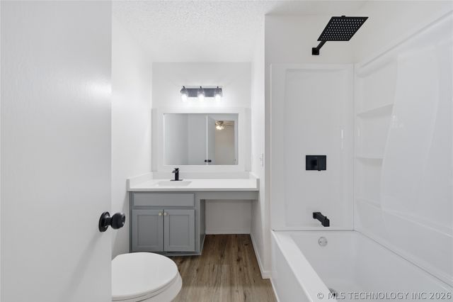 13508 E 31st Place S, Tulsa, OK 74134