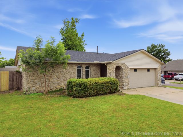 13508 E 31st Place S, Tulsa, OK 74134