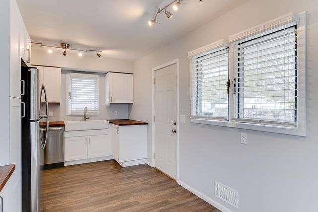 2801 Lincoln Street NE, Minneapolis, MN 55418