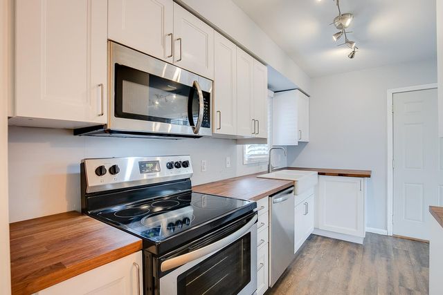 2801 Lincoln Street NE, Minneapolis, MN 55418