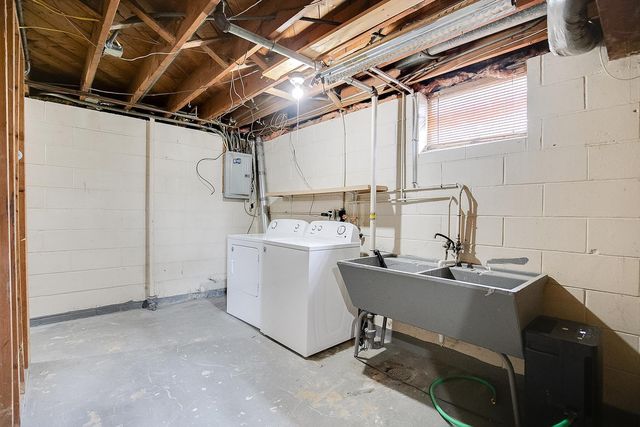 2801 Lincoln Street NE, Minneapolis, MN 55418