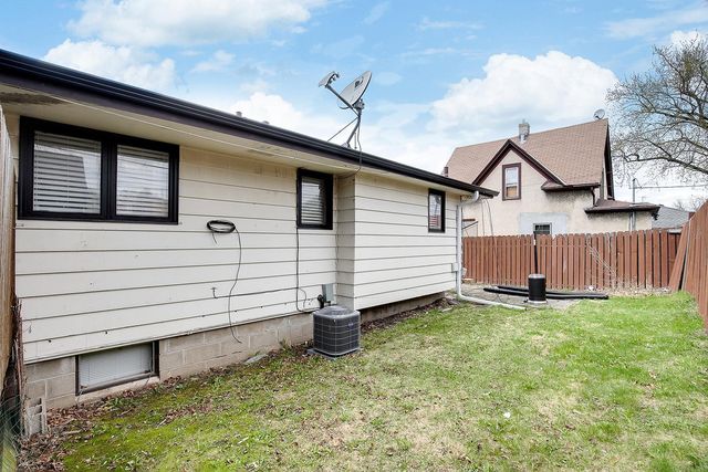 2801 Lincoln Street NE, Minneapolis, MN 55418